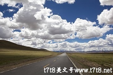 初中生智取虎威山观后感1000字（观看京剧智取威虎山观后感300字）